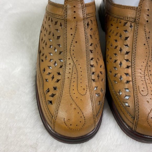 Laura Scott Leather Sugar Mules Laser Cut, size 10 - Picture 3 of 13